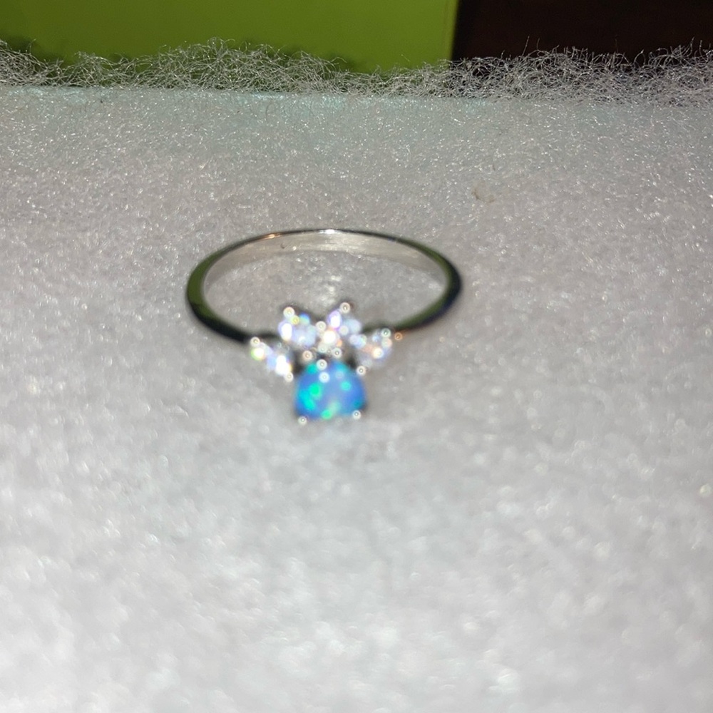 🆕 Brand New Ring ❣️ - Picture 2 of 6